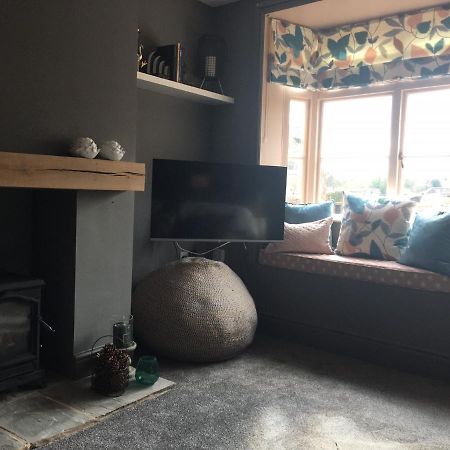 Cosy Lincs Wolds cottage in picturesque Tealby Esterno foto