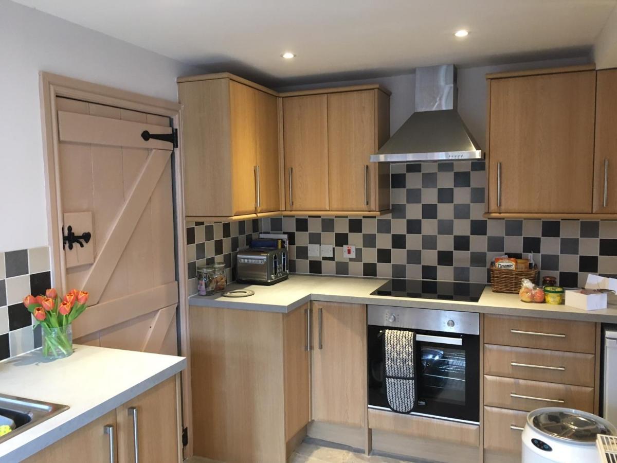 Cosy Lincs Wolds cottage in picturesque Tealby Esterno foto